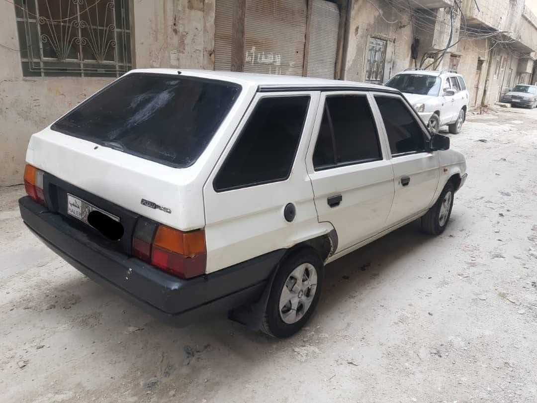 للبيع سكودا 94 ستيشن موجودة بالشام نمرتها حلب عزاز معها ميكانيك جاهزة عالفراغ .. للبيع سكودا 94 ستيشن موجودة بالشام نمرتها حلب عزاز معها ميكانيك جاهزة عالفراغ .. - سكودا - محافظة حلب - صورة 4 من 4