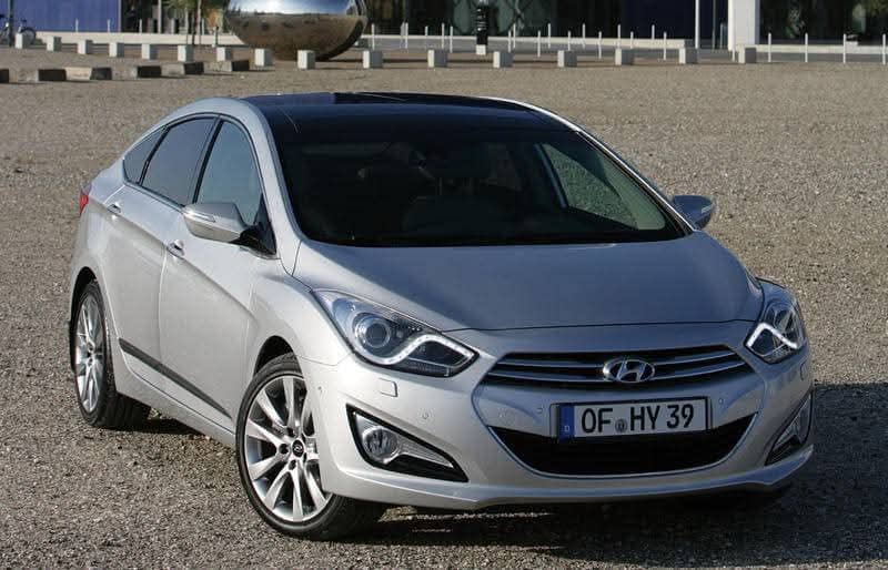 هونداي i40 2013 وارد كوري ديزل كاملة ماعدا فتحة سقف - محافظة حلب