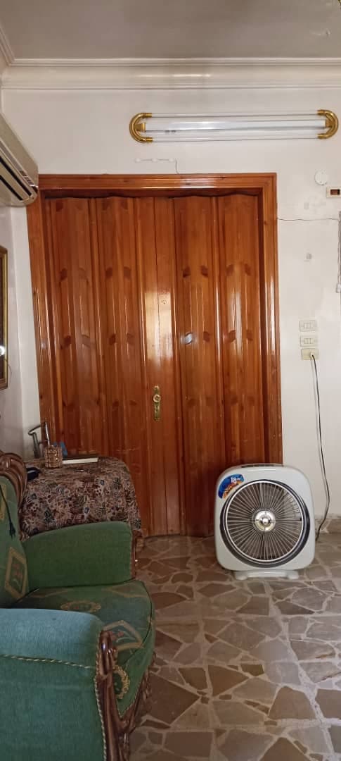 شقة سكنية للبيع في منطقة الأكرمية شارع المدارس مفرق الصيدلية شارع المسبح الأولمبي شقة سكنية للبيع في منطقة الأكرمية شارع المدارس مفرق الصيدلية شارع المسبح الأولمبي - محافظة حلب - صورة 5 من 8