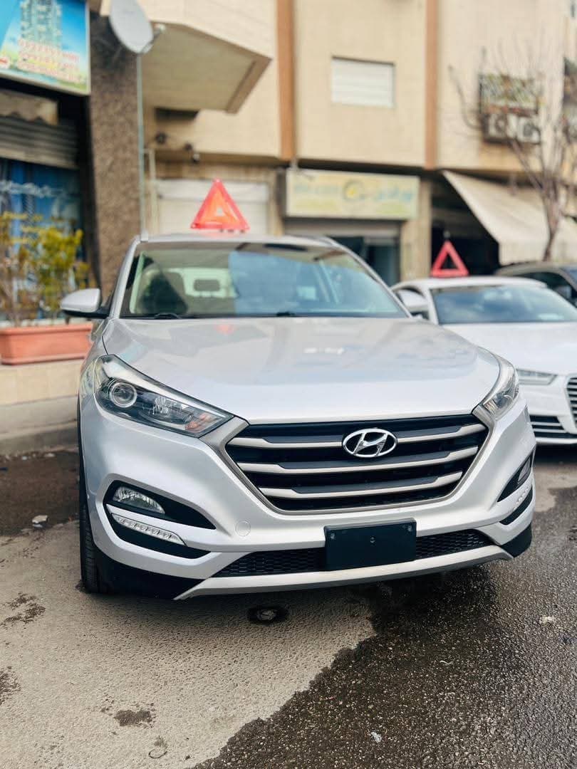 هيونداي توسان 2018 بمحرك 4 سلندر ماشية 81000 هيونداي توسان 2018 بمحرك 4 سلندر ماشية 81000 - هونداي - 2018 - محافظة دمشق - صورة 2 من 6