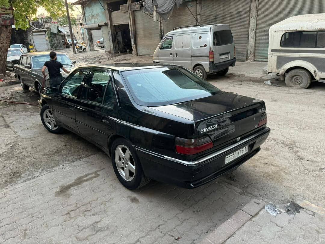 بيجو 605 اتوماتيك كامله فتحه سقف كراسي كهرباء شبابيك كهرباء بخ خالي من جوا مجنطه بيجو 605 اتوماتيك كامله فتحه سقف كراسي كهرباء شبابيك كهرباء بخ خالي من جوا مجنطه - بيجو - محافظة حلب - صورة 4 من 5