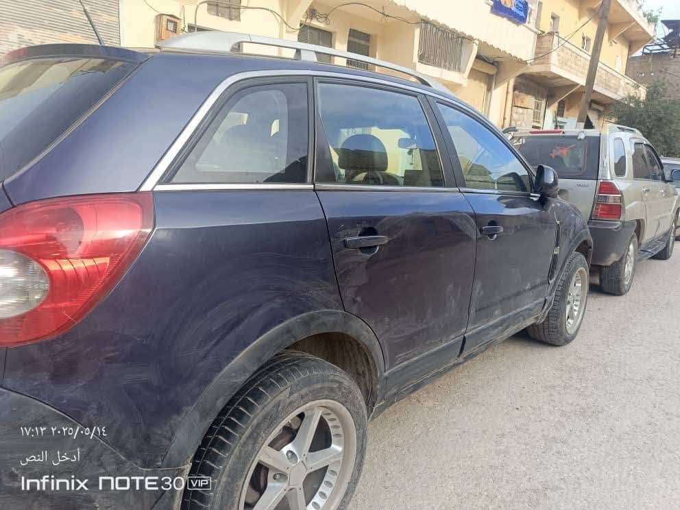 جيب GMC 2009 بانزين اتوماتيك - محافظة حلب