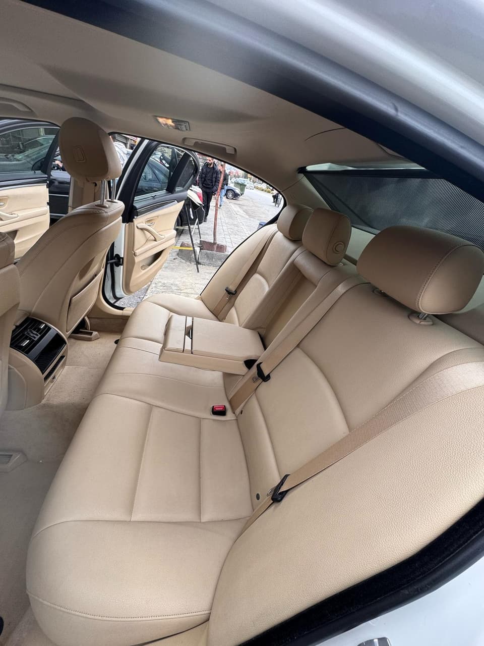 bmw بي ام دبليوا 2015 نظافة ممتازة 520i فتحة سقف باكاج كهربا bmw بي ام دبليوا 2015 نظافة ممتازة 520i فتحة سقف باكاج كهربا - بي إم دبليو - 2015 - محافظة دمشق - صورة 4 من 12