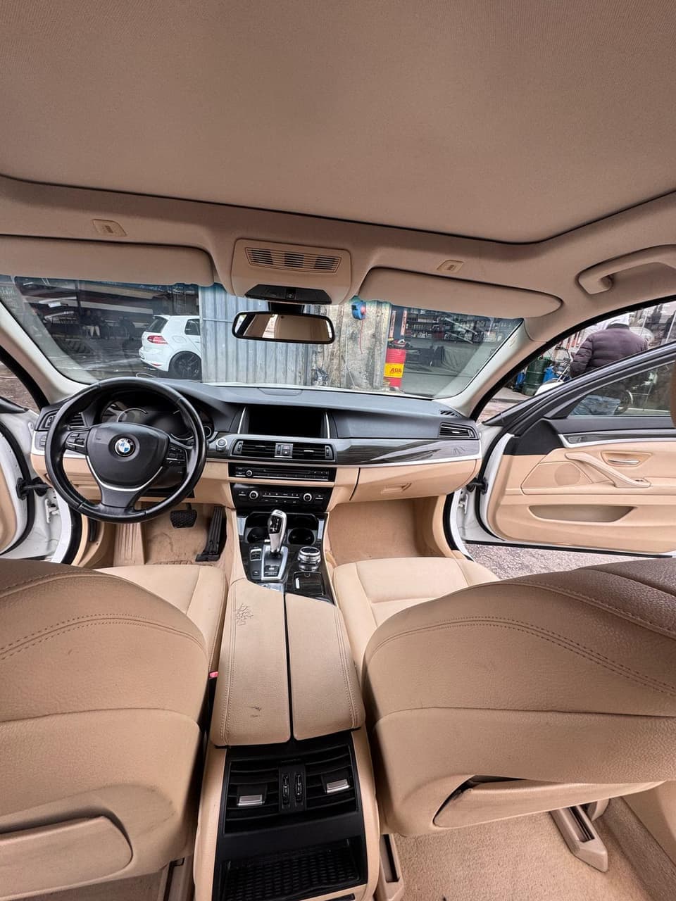 bmw بي ام دبليوا 2015 نظافة ممتازة 520i فتحة سقف باكاج كهربا bmw بي ام دبليوا 2015 نظافة ممتازة 520i فتحة سقف باكاج كهربا - بي إم دبليو - 2015 - محافظة دمشق - صورة 7 من 12