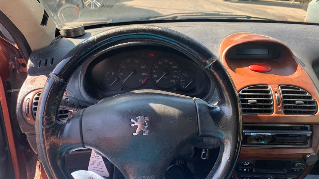 بيجو 206 محرك فرنسي 1600 CC بيجو 206 محرك فرنسي 1600 CC - بيجو - محافظة دمشق - صورة 11 من 20