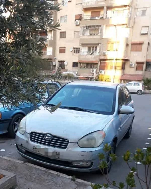 فيرنا 2006 خالية برا جوا ولا نقطة بويا فيهاجرد لون فيرنا 2006 خالية برا جوا ولا نقطة بويا فيهاجرد لون - هونداي - 2006 - محافظة دمشق - صورة 2 من 2