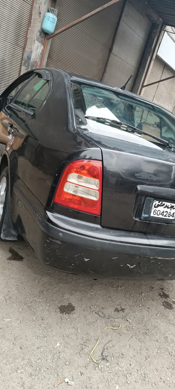 سكودا اوكتافيا 2004 كاملة مسكرة اكمل وصف خالية جوا برا فيها شوية جردان محرك وعلبة سرعة جداد سكودا اوكتافيا 2004 كاملة مسكرة اكمل وصف خالية جوا برا فيها شوية جردان محرك وعلبة سرعة جداد - سكودا - 2004 - محافظة دمشق - صورة 4 من 4