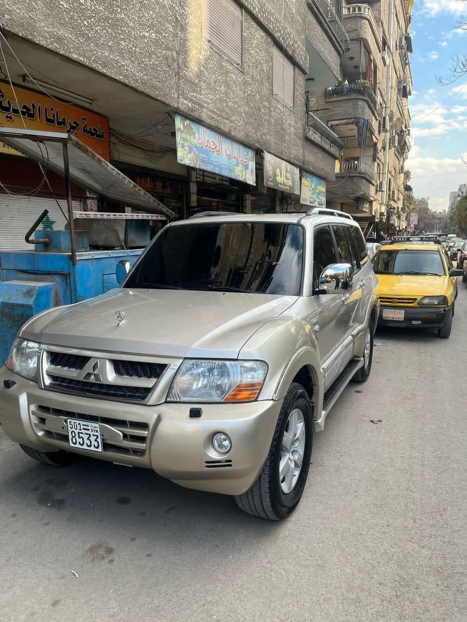 لعشاق الياباني ميتسوبيشي باجيرو 2005 كاملة المواصفات فل وصف مسكر خاليه من طبون للطبون رباعي لعشاق الياباني ميتسوبيشي باجيرو 2005 كاملة المواصفات فل وصف مسكر خاليه من طبون للطبون رباعي - متسوبيشي - 2005 - محافظة دمشق - صورة 4 من 5