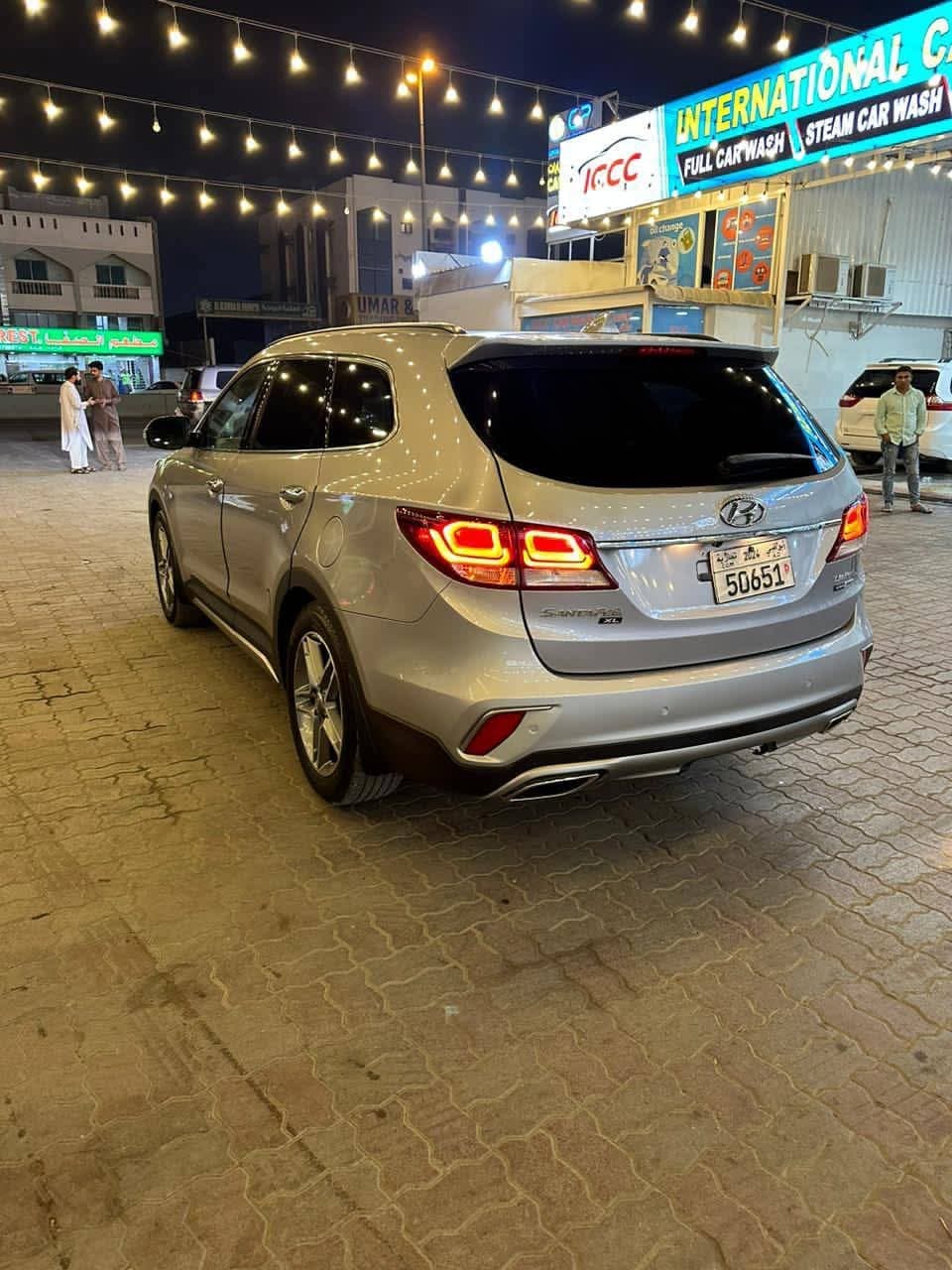 لعشاق السيارات المميزة الزيرو هيونداي سنتافي 2019 جرااند لعشاق السيارات المميزة الزيرو هيونداي سنتافي 2019 جرااند - هونداي - 2019 - محافظة دمشق - صورة 2 من 3