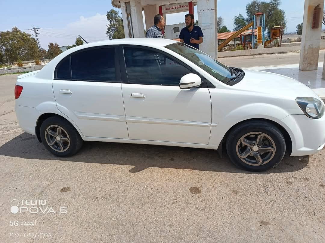 كيا ريو مديل 2011 تسجيل 2010 خالي برا جوا - محافظة درعا