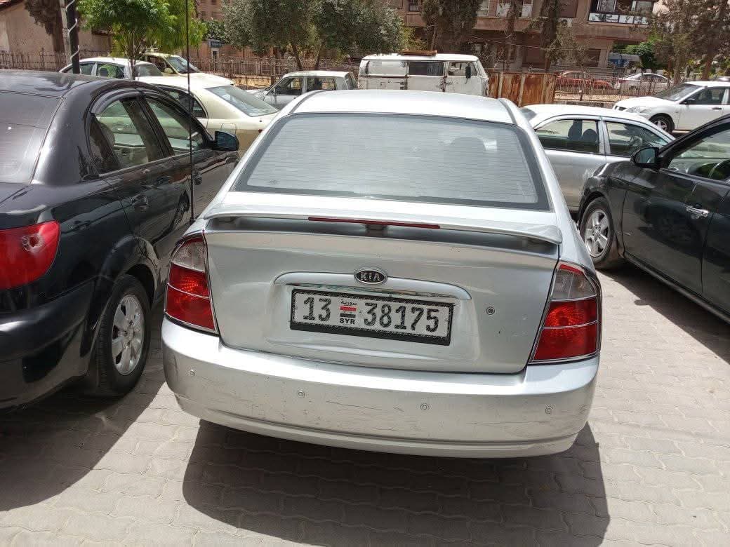سبيكترا كرتها 2006 زنار من برا سقف خالي خاليه من جوا سبيكترا كرتها 2006 زنار من برا سقف خالي خاليه من جوا - كيا - 2006 - محافظة دمشق - صورة 2 من 3