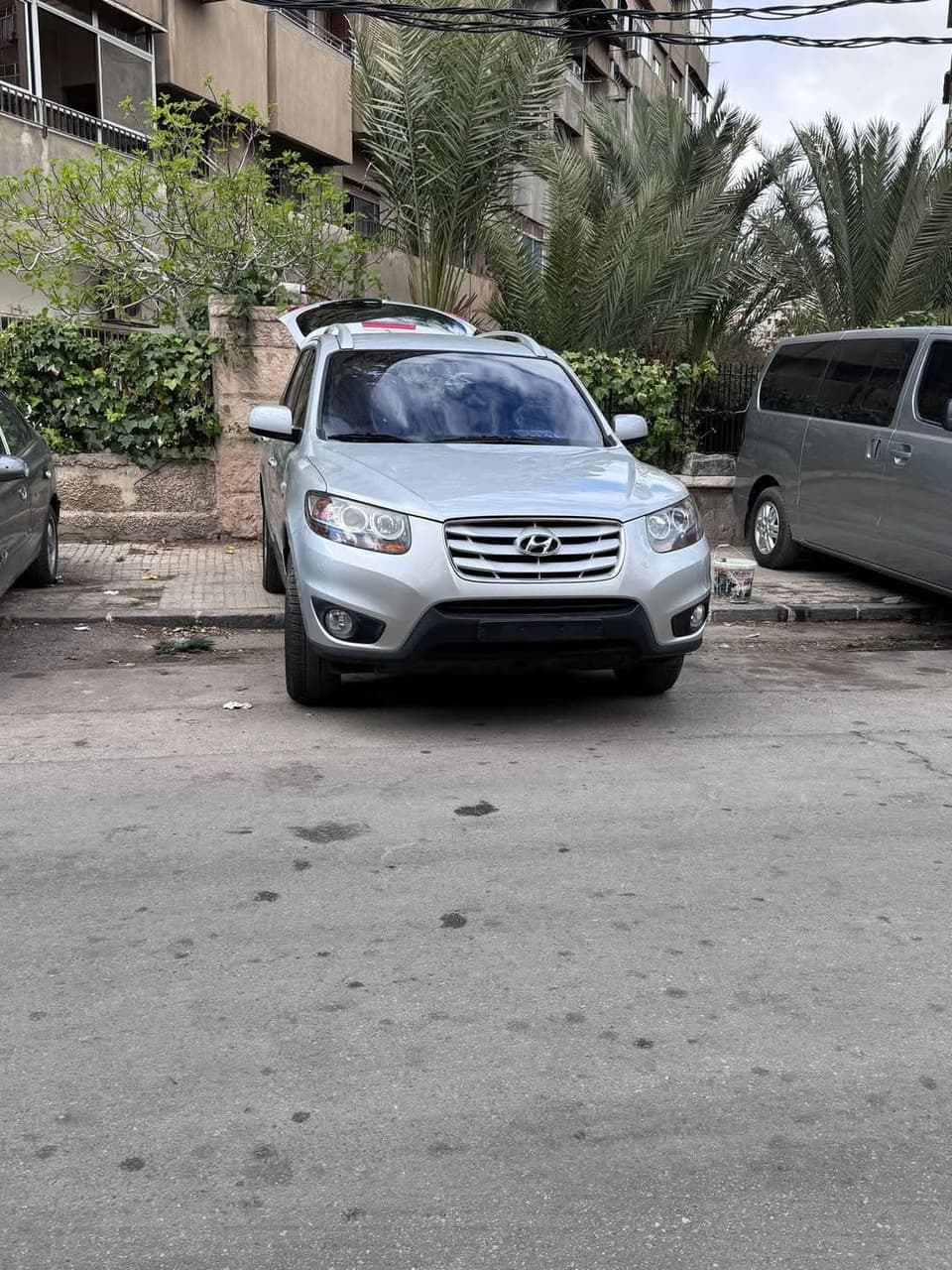 هيونداي سنتافي CM موديل 2011 رقم 2 وارد كوريا ديزل مازوت على المحرمة هيونداي سنتافي CM موديل 2011 رقم 2 وارد كوريا ديزل مازوت على المحرمة - هونداي - 2011 - محافظة حمص - صورة 2 من 4