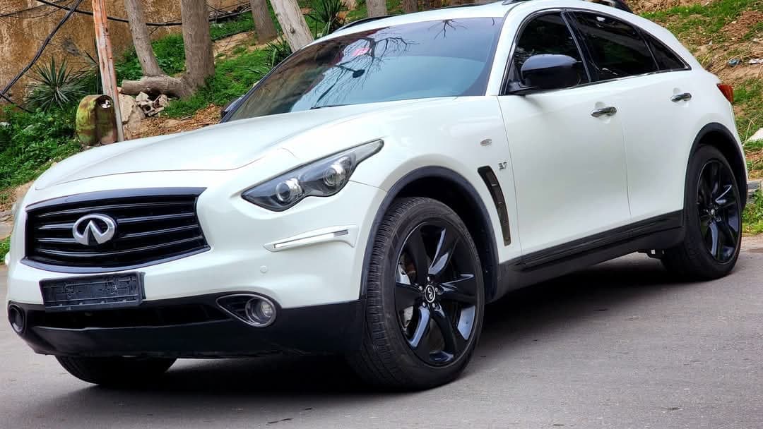 انفينيتي QX70 S 2015 خالية العلام انفينيتي QX70 S 2015 خالية العلام - إنفينيتي - 2015 - محافظة دمشق - صورة 2 من 8