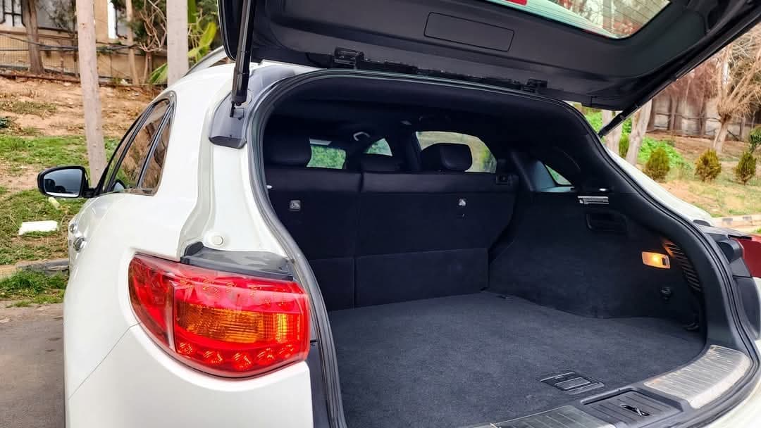 انفينيتي QX70 S 2015 خالية العلام انفينيتي QX70 S 2015 خالية العلام - إنفينيتي - 2015 - محافظة دمشق - صورة 4 من 8