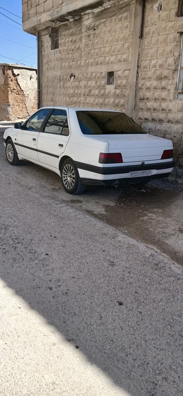 للبيع بيجو ٤٠٥ كرت ٧/٥ شد أمامي خالية من برة و جوا للبيع بيجو ٤٠٥ كرت ٧/٥ شد أمامي خالية من برة و جوا - بيجو - محافظة دمشق - صورة 2 من 3